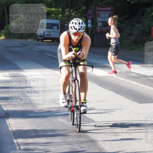 08.09.2024 - Stadtparktriathlon Zöllner http://msf.ph/oto/6983752 08.09.2024 09:37:36 Radfahren 133 meine-sportfotos.de