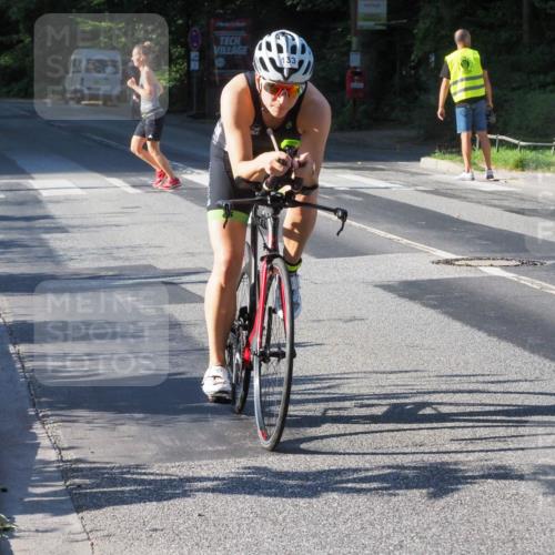 08.09.2024 - Stadtparktriathlon Zöllner http://msf.ph/oto/6983753 08.09.2024 09:37:37 Radfahren 133 meine-sportfotos.de