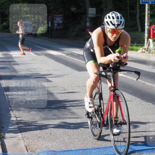 08.09.2024 - Stadtparktriathlon Zöllner http://msf.ph/oto/6983757 08.09.2024 09:37:37 Radfahren 133 meine-sportfotos.de