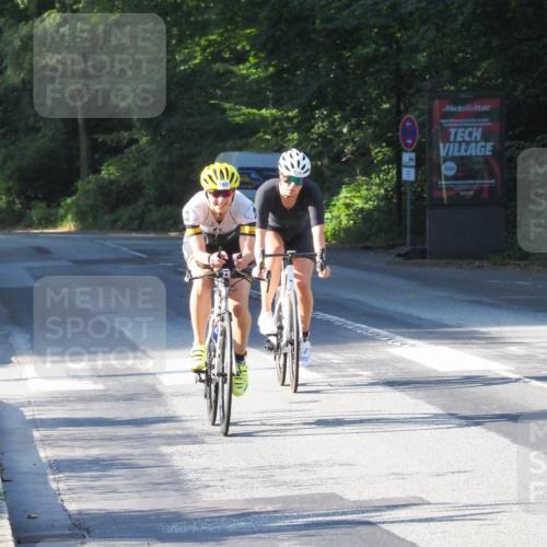 08.09.2024 - Stadtparktriathlon Zöllner http://msf.ph/oto/6983771 08.09.2024 09:38:01 Radfahren 160, 174 meine-sportfotos.de