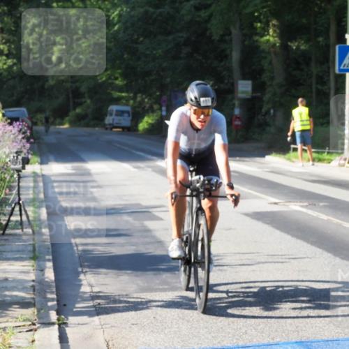 08.09.2024 - Stadtparktriathlon Zöllner http://msf.ph/oto/6983801 08.09.2024 09:38:15 Radfahren 151, 164 meine-sportfotos.de