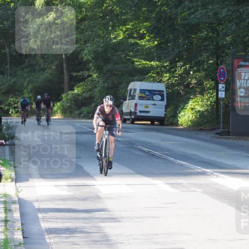 08.09.2024 - Stadtparktriathlon Zöllner http://msf.ph/oto/6983829 08.09.2024 09:39:24 Radfahren 140, 155, 175 meine-sportfotos.de