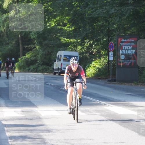 08.09.2024 - Stadtparktriathlon Zöllner http://msf.ph/oto/6983834 08.09.2024 09:39:25 Radfahren 140, 155, 175 meine-sportfotos.de