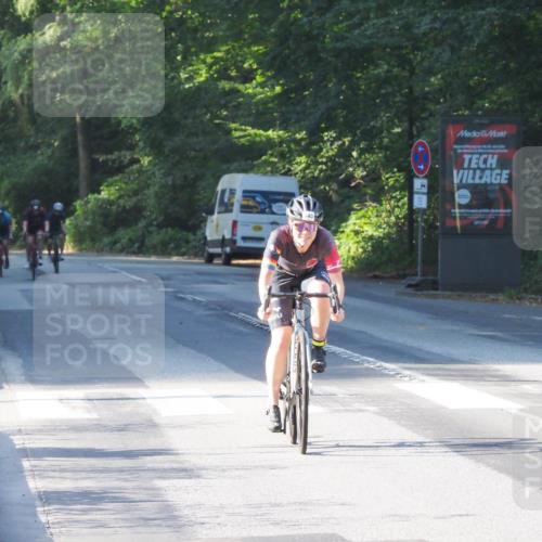 08.09.2024 - Stadtparktriathlon Zöllner http://msf.ph/oto/6983835 08.09.2024 09:39:25 Radfahren 140, 155, 175 meine-sportfotos.de