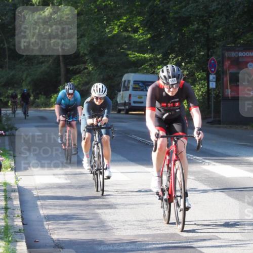 08.09.2024 - Stadtparktriathlon Zöllner http://msf.ph/oto/6983847 08.09.2024 09:39:32 Radfahren 155, 156, 173, 175, 178 meine-sportfotos.de