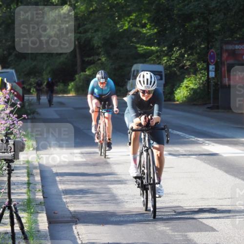 08.09.2024 - Stadtparktriathlon Zöllner http://msf.ph/oto/6983854 08.09.2024 09:39:33 Radfahren 155, 156, 173, 175, 178 meine-sportfotos.de