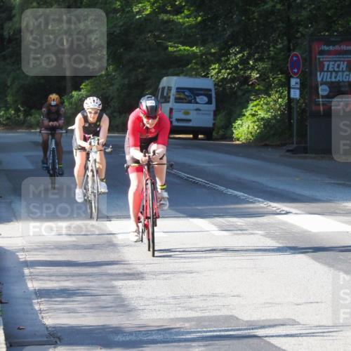 08.09.2024 - Stadtparktriathlon Zöllner http://msf.ph/oto/6983937 08.09.2024 09:41:18 Radfahren 134, 138, 145 meine-sportfotos.de