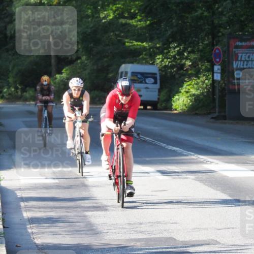 08.09.2024 - Stadtparktriathlon Zöllner http://msf.ph/oto/6983941 08.09.2024 09:41:19 Radfahren 134, 138, 145 meine-sportfotos.de