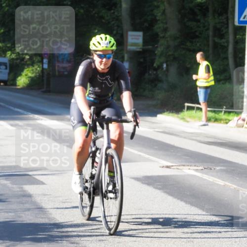 08.09.2024 - Stadtparktriathlon Zöllner http://msf.ph/oto/6983958 08.09.2024 09:41:32 Radfahren 169 meine-sportfotos.de