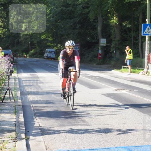 08.09.2024 - Stadtparktriathlon Zöllner http://msf.ph/oto/6983978 08.09.2024 09:41:45 Radfahren 95 meine-sportfotos.de