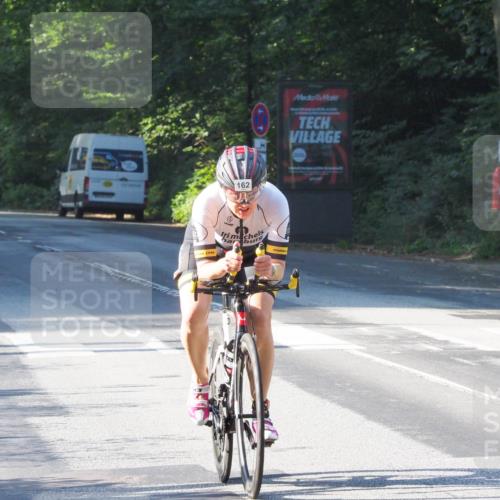 08.09.2024 - Stadtparktriathlon Zöllner http://msf.ph/oto/6984030 08.09.2024 09:43:35 Radfahren 141, 162 meine-sportfotos.de