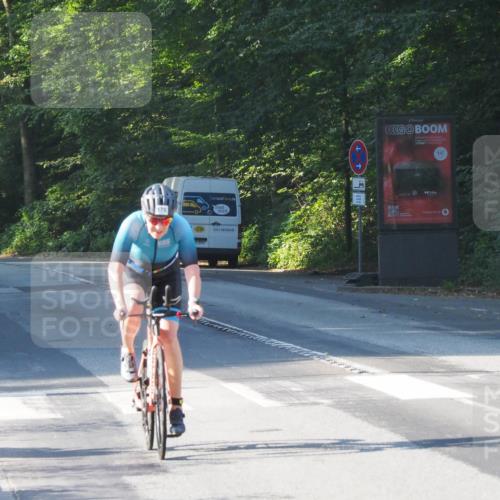 08.09.2024 - Stadtparktriathlon Zöllner http://msf.ph/oto/6984096 08.09.2024 09:48:07 Radfahren 178 meine-sportfotos.de