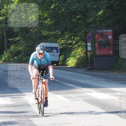 08.09.2024 - Stadtparktriathlon Zöllner http://msf.ph/oto/6984098 08.09.2024 09:48:07 Radfahren 178 meine-sportfotos.de