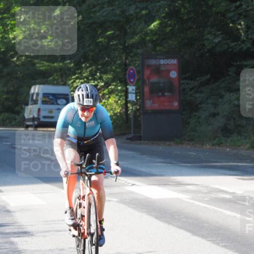 08.09.2024 - Stadtparktriathlon Zöllner http://msf.ph/oto/6984105 08.09.2024 09:48:08 Radfahren 178 meine-sportfotos.de