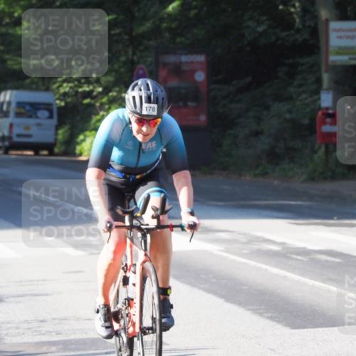 08.09.2024 - Stadtparktriathlon Zöllner http://msf.ph/oto/6984109 08.09.2024 09:48:08 Radfahren 178 meine-sportfotos.de
