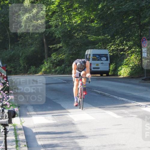 08.09.2024 - Stadtparktriathlon Zöllner http://msf.ph/oto/6984112 08.09.2024 09:48:27 Radfahren 221 meine-sportfotos.de
