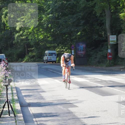08.09.2024 - Stadtparktriathlon Zöllner http://msf.ph/oto/6984117 08.09.2024 09:48:28 Radfahren 221 meine-sportfotos.de