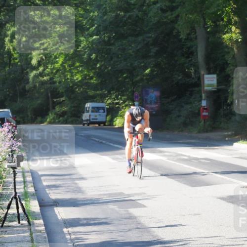 08.09.2024 - Stadtparktriathlon Zöllner http://msf.ph/oto/6984118 08.09.2024 09:48:28 Radfahren 221 meine-sportfotos.de