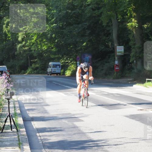 08.09.2024 - Stadtparktriathlon Zöllner http://msf.ph/oto/6984121 08.09.2024 09:48:28 Radfahren 221 meine-sportfotos.de