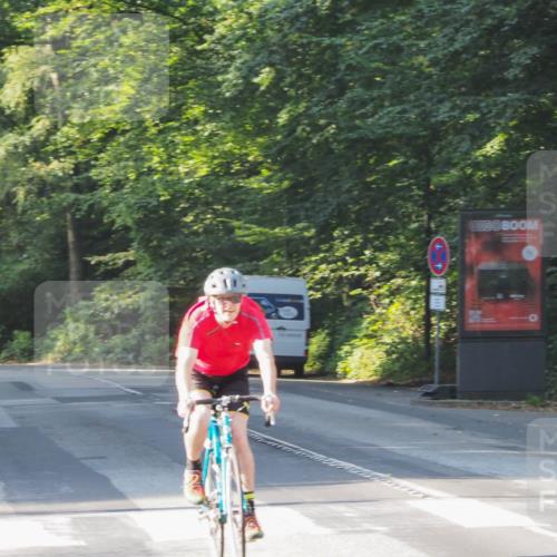 08.09.2024 - Stadtparktriathlon Zöllner http://msf.ph/oto/6984133 08.09.2024 09:49:05 Radfahren 201 meine-sportfotos.de