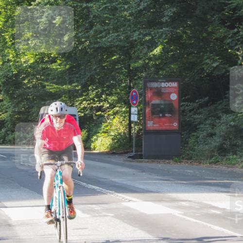 08.09.2024 - Stadtparktriathlon Zöllner http://msf.ph/oto/6984137 08.09.2024 09:49:05 Radfahren 201 meine-sportfotos.de