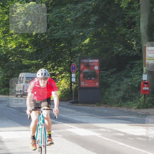 08.09.2024 - Stadtparktriathlon Zöllner http://msf.ph/oto/6984141 08.09.2024 09:49:05 Radfahren 201 meine-sportfotos.de