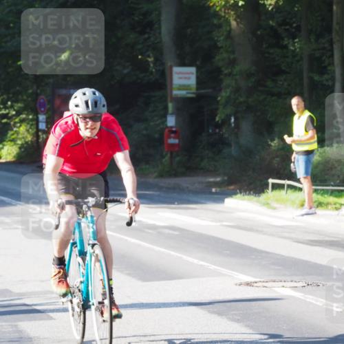 08.09.2024 - Stadtparktriathlon Zöllner http://msf.ph/oto/6984149 08.09.2024 09:49:06 Radfahren 201 meine-sportfotos.de