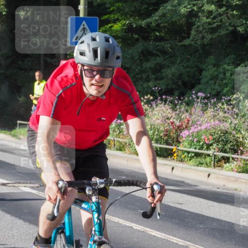 08.09.2024 - Stadtparktriathlon Zöllner http://msf.ph/oto/6984162 08.09.2024 09:49:07 Radfahren 201 meine-sportfotos.de