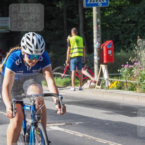 08.09.2024 - Stadtparktriathlon Zöllner http://msf.ph/oto/6984171 08.09.2024 09:49:38 Radfahren 184 meine-sportfotos.de