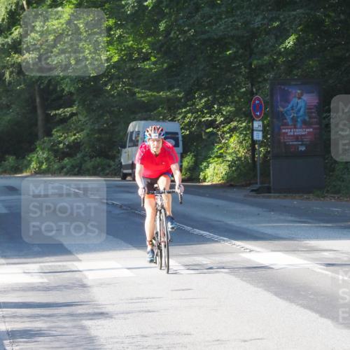 08.09.2024 - Stadtparktriathlon Zöllner http://msf.ph/oto/6984181 08.09.2024 09:49:52 Radfahren 234 meine-sportfotos.de