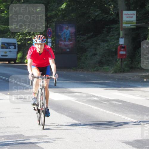 08.09.2024 - Stadtparktriathlon Zöllner http://msf.ph/oto/6984193 08.09.2024 09:49:53 Radfahren 234 meine-sportfotos.de