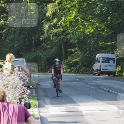 08.09.2024 - Stadtparktriathlon Zöllner http://msf.ph/oto/6984239 08.09.2024 09:51:07 Radfahren 95, 250, 256 meine-sportfotos.de