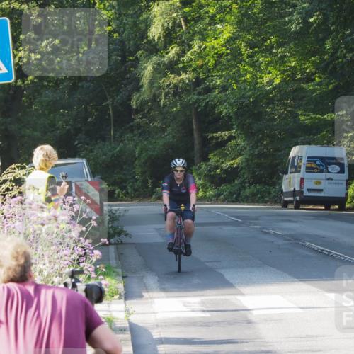 08.09.2024 - Stadtparktriathlon Zöllner http://msf.ph/oto/6984243 08.09.2024 09:51:07 Radfahren 95, 250, 256 meine-sportfotos.de