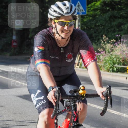 08.09.2024 - Stadtparktriathlon Zöllner http://msf.ph/oto/6984254 08.09.2024 09:51:13 Radfahren 95 meine-sportfotos.de