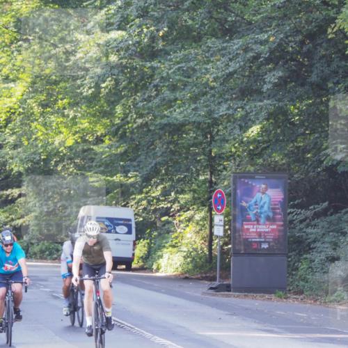 08.09.2024 - Stadtparktriathlon Zöllner http://msf.ph/oto/6984284 08.09.2024 09:51:47 Radfahren 193, 199, 200, 243 meine-sportfotos.de