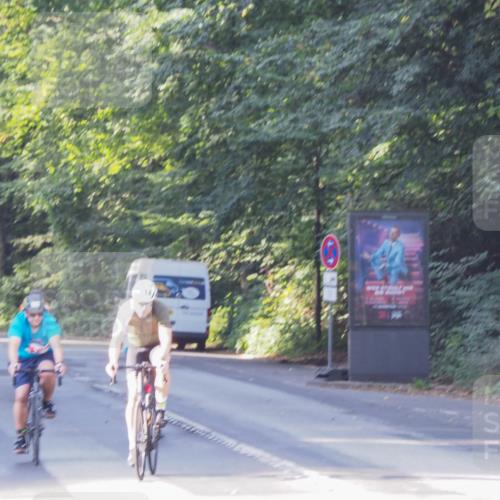 08.09.2024 - Stadtparktriathlon Zöllner http://msf.ph/oto/6984286 08.09.2024 09:51:47 Radfahren 193, 199, 200, 243 meine-sportfotos.de