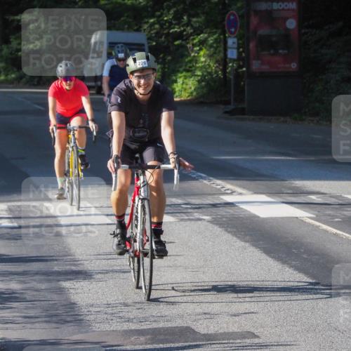 08.09.2024 - Stadtparktriathlon Zöllner http://msf.ph/oto/6984405 08.09.2024 09:52:08 Radfahren 188, 207, 226, 259 meine-sportfotos.de