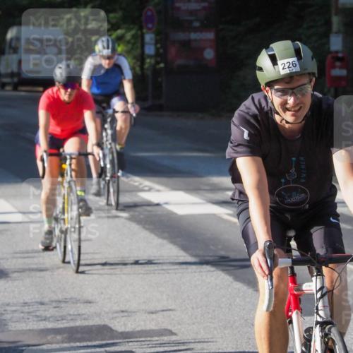 08.09.2024 - Stadtparktriathlon Zöllner http://msf.ph/oto/6984420 08.09.2024 09:52:09 Radfahren 188, 207, 226, 259 meine-sportfotos.de