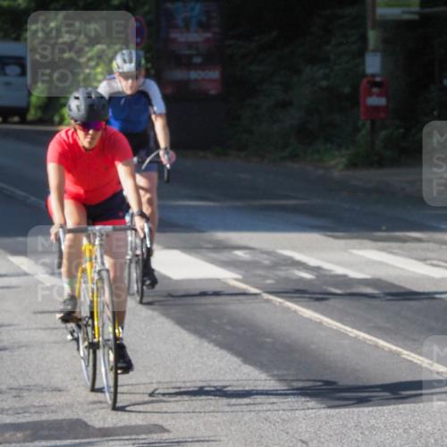 08.09.2024 - Stadtparktriathlon Zöllner http://msf.ph/oto/6984424 08.09.2024 09:52:10 Radfahren 188, 207, 226, 259 meine-sportfotos.de
