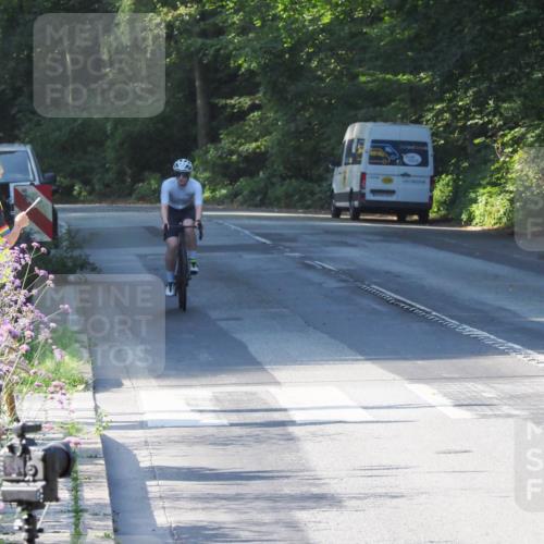 08.09.2024 - Stadtparktriathlon Zöllner http://msf.ph/oto/6984440 08.09.2024 09:52:13 Radfahren 188, 207, 226, 259 meine-sportfotos.de