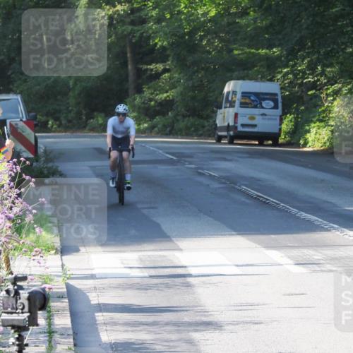 08.09.2024 - Stadtparktriathlon Zöllner http://msf.ph/oto/6984442 08.09.2024 09:52:13 Radfahren 188, 207, 226, 259 meine-sportfotos.de