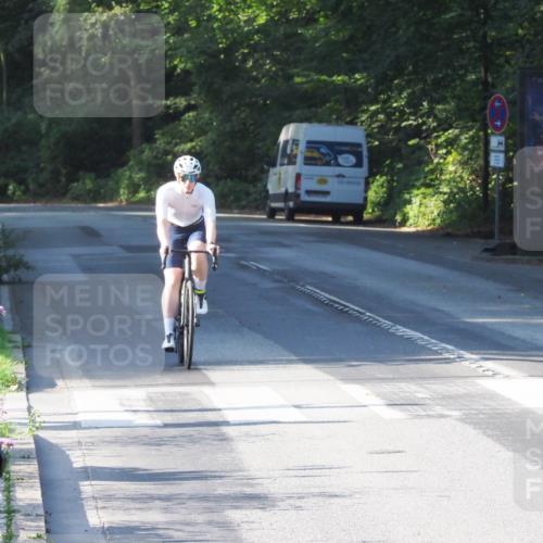 08.09.2024 - Stadtparktriathlon Zöllner http://msf.ph/oto/6984455 08.09.2024 09:52:14 Radfahren 188, 207, 259 meine-sportfotos.de