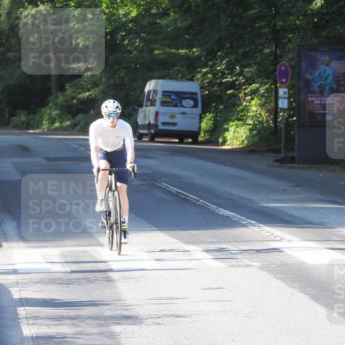 08.09.2024 - Stadtparktriathlon Zöllner http://msf.ph/oto/6984460 08.09.2024 09:52:15 Radfahren 188, 207, 259 meine-sportfotos.de