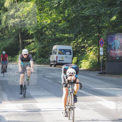 08.09.2024 - Stadtparktriathlon Zöllner http://msf.ph/oto/6984513 08.09.2024 09:52:39 Radfahren 220, 241, 258, 262 meine-sportfotos.de