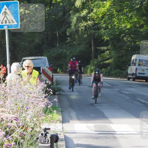 08.09.2024 - Stadtparktriathlon Zöllner http://msf.ph/oto/6984539 08.09.2024 09:52:48 Radfahren 141, 213, 215, 220, 262 meine-sportfotos.de