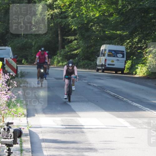 08.09.2024 - Stadtparktriathlon Zöllner http://msf.ph/oto/6984546 08.09.2024 09:52:49 Radfahren 141, 213, 215, 220, 262 meine-sportfotos.de