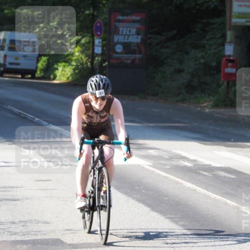 08.09.2024 - Stadtparktriathlon Zöllner http://msf.ph/oto/6984567 08.09.2024 09:52:52 Radfahren 141, 213, 215 meine-sportfotos.de