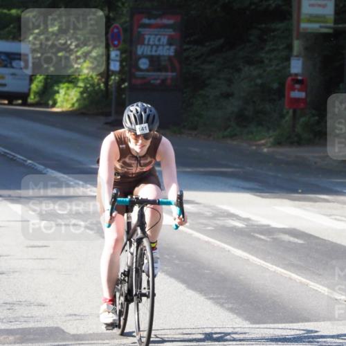 08.09.2024 - Stadtparktriathlon Zöllner http://msf.ph/oto/6984569 08.09.2024 09:52:52 Radfahren 141, 213, 215 meine-sportfotos.de