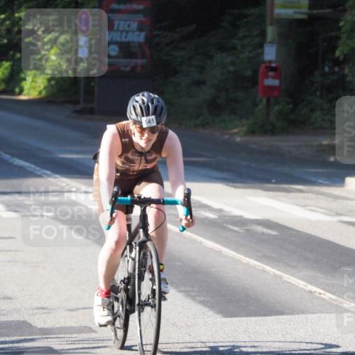 08.09.2024 - Stadtparktriathlon Zöllner http://msf.ph/oto/6984570 08.09.2024 09:52:52 Radfahren 141, 213, 215 meine-sportfotos.de