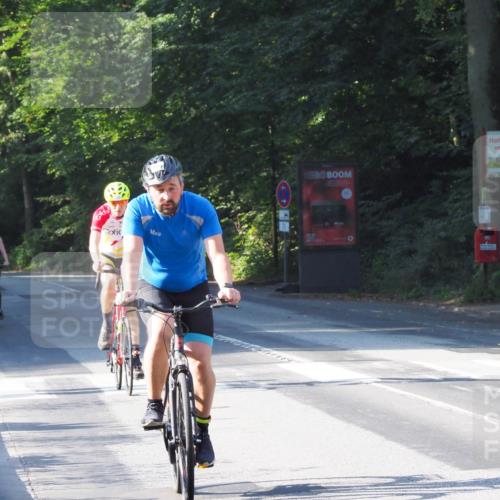 08.09.2024 - Stadtparktriathlon Zöllner http://msf.ph/oto/6984639 08.09.2024 09:53:31 Radfahren 190, 196, 212, 222, 225 meine-sportfotos.de